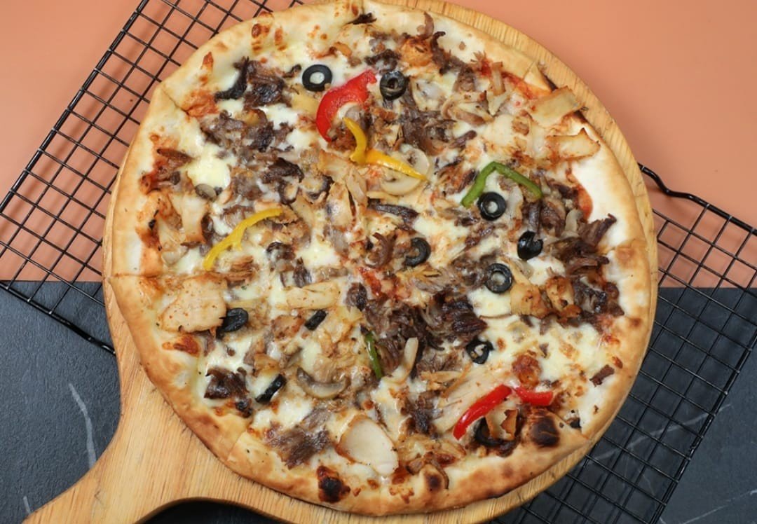 بيتزا مشكل foto