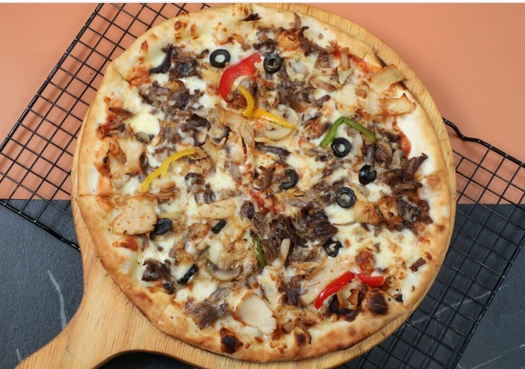 بيتزا دجاج foto