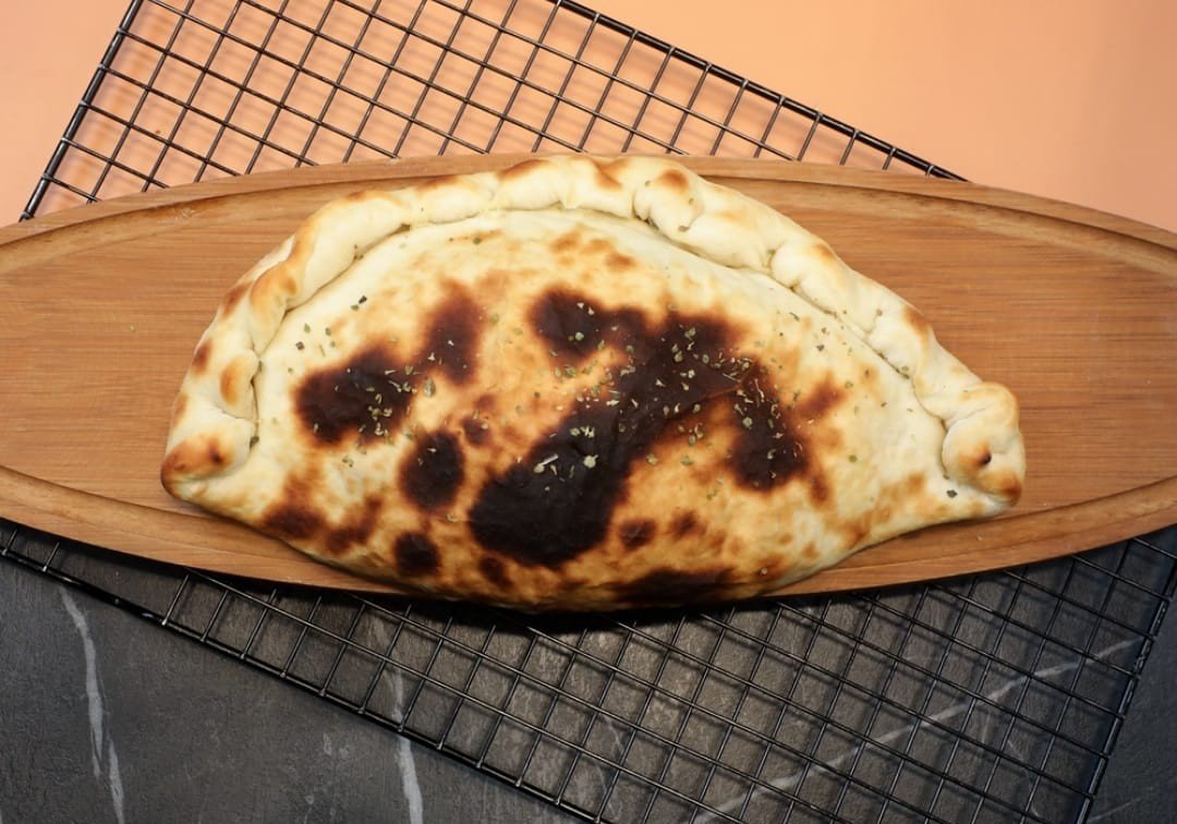 كالزوني مشكل foto